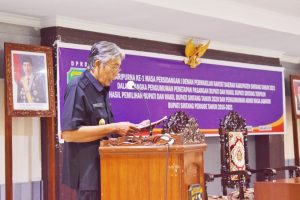 Hadiri Rapat Paripurna DPRD, Ini Kata Bupati Sintang