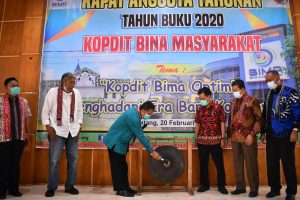 Asisten Ekbang Buka RAT CU Bima Tahun Buku 2020