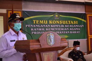 Wabup Sintang Buka Diskusi Tentang Penanganan Konflik Keagamaan