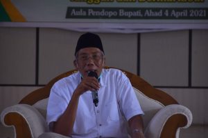 Hadiri Pelantikan Fatayat NU Sintang, Bupati Jarot Ingatkan Peran Penting Seorang Ibu