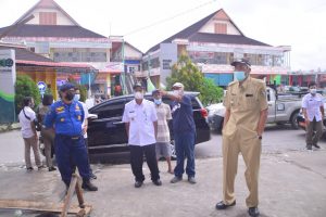 Pasca Kebakaran, Bupati dan Wabup Sintang Tinjau Lokasi Tiga Ruko di Kawasan Pasar Inpres Sintang
