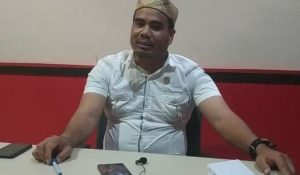 Hikman Sudirman Ingin Halaman Rumah Betang Tampun Juah Ditata