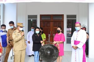 Resmikan Gedung Serbaguna Ratu Damai Tempunak, Ini kata Wabup Sudiyanto