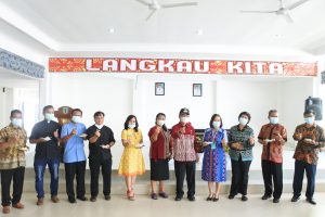 Wabup Sudiyanto Hadiri Misa ASN di Langkau Kita