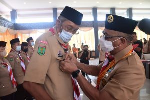 Bupati Sintang Dilantik Sebagai Ketua Mabicab Gerakan Pramuka