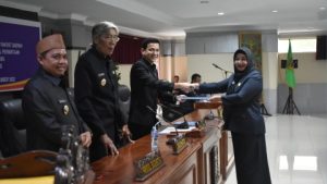 Raperda Nomor 8 Tahun 2015, Didukung Penuh Mainar Puspa Sari