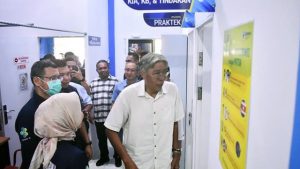 Bupati Sintang Resmikan Klinik Pratama Sentral Medika