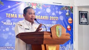 Wabup Sintang Pinta PERGAKRI Ajarkan Murid Saling Menghormati