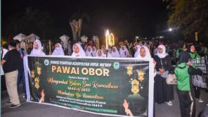 4000 Peserta Ikut Pawai Obor Sambut Ramadhan 1444 H di Sintang