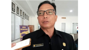 Anggota DPRD Sintang Mengapresiasi Satgas Pamtas RI-Malaysia dalam Mencegah Penyelundupan 10 Kg Sabu