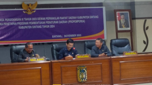 DPRD Kabupaten Sintang Setujui 15 Raperda untuk Dibahas Tahun 2024