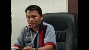 Ketua KPU SintangJelaskan Surat Suara Beserta Warna Dan Fungsinya
