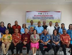 Ketua LP3KD Sintang Lantik 22 Dewan Juri Untuk Pesparani Katolik I Tingkat Kabupaten Sintang