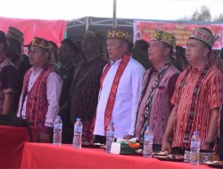 DPRD Sintang Ajak Masyarakat Lestarikan Budaya Dayak di Pembukaan Gawai Binjai Hulu ke-III