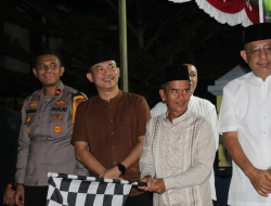 Indra Subekti Apresiasi Antusiasme Warga pada Pawai Idul Fitri Sintang