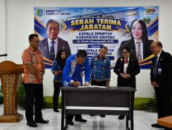 Sekda Sintang Hadiri Sertijab Kadis DPMPTSP, Ingatkan Agar Tetap Kompak dan Berikan Layanan Terbaik